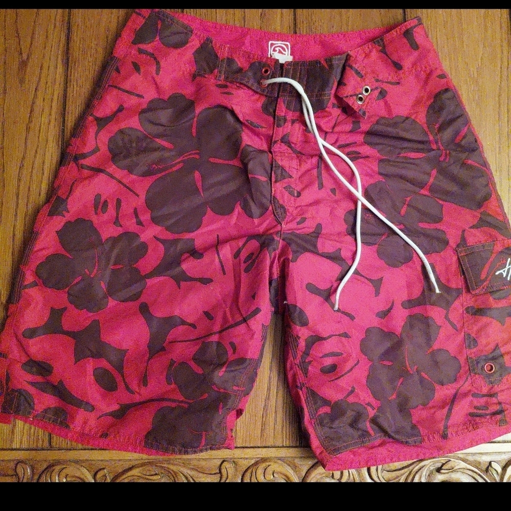 Hollister Surf Swim Shorts Trunks Men's Medium Board Swimsuit Floral Red
